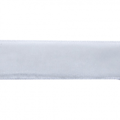Лента бархатная нейлон, шир.12 мм, (упак. 45,7м), цв.01-белый - купить в Березниках. Цена: 457.61 руб.