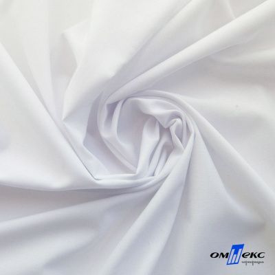 Ткань сорочечная Илер 100%полиэстр, 120 г/м2 ш.150 см, цв.белый - купить в Березниках. Цена 290.24 руб.