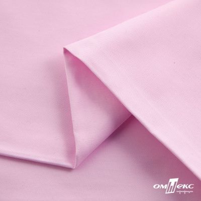 Ткань сорочечная Альто, 115 г/м2, 58% пэ,42% хл, окрашенный, шир.150 см, цв. 2-розовый (арт.101) - купить в Березниках. Цена 306.69 руб.